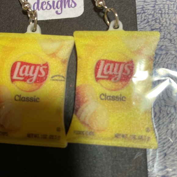 Lays Chips Handmade Earrings NEW - Picture 2 of 3